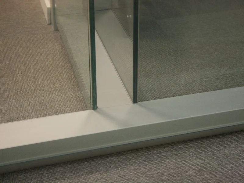 Mamparas divisorias de oficinas proyecto BP oil en MADRID ESPAÑA