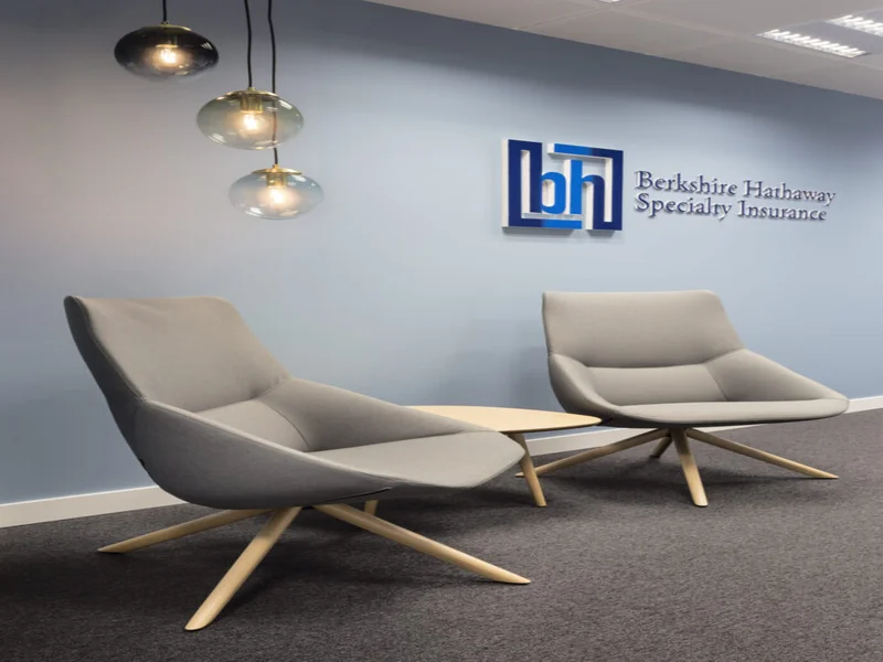 Mamparas divisorias de oficinas proyecto BERKSHIRE HATHAWAY en MADRID ESPAÑA