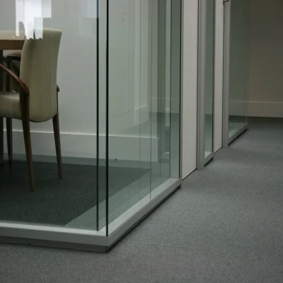 Proyecto Coorporativo N+1 mamparas divisorias de cristal by Stylewall